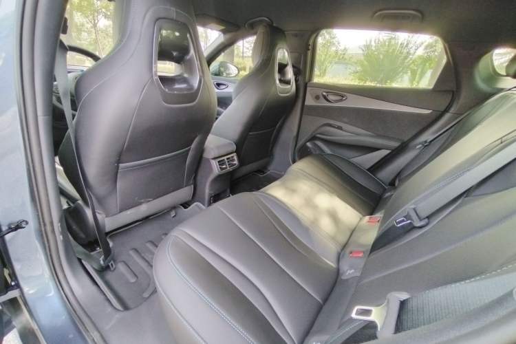 Used BYD Seal 06 New Energy 2024 DM-i 80KM Prestige Model Interior 3