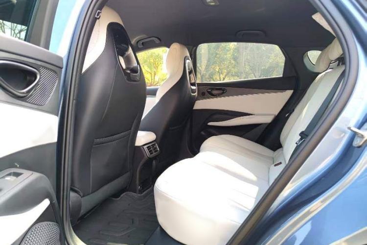 Used BYD Seal 06 New Energy 2024 DM-i 80KM Luxury Model Interior 4