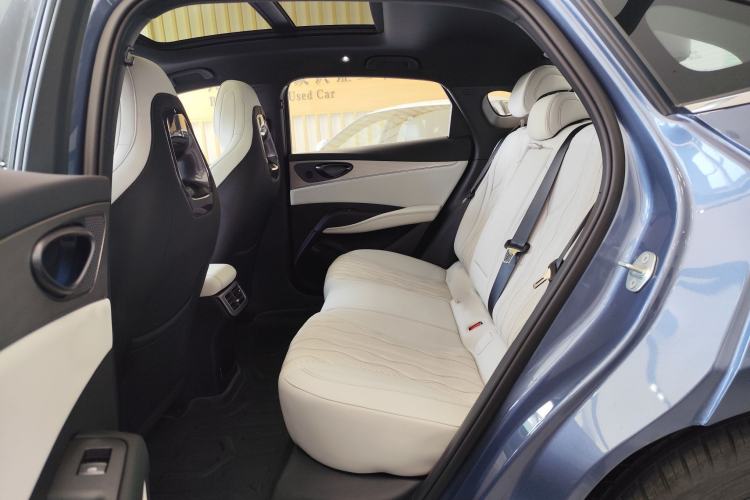 Used BYD Seal 06 New Energy 2024 DM-i 120KM Flagship Model Interior 4