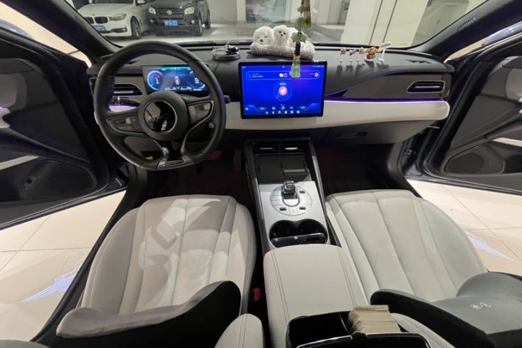 Used BYD Seal 06 New Energy 2024 DM-i 80KM Prestige Model Interior 6