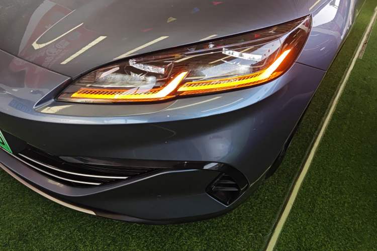Used BYD Seal 06 New Energy 2024 DM-i 80KM Luxury Model Left Front Headlight
