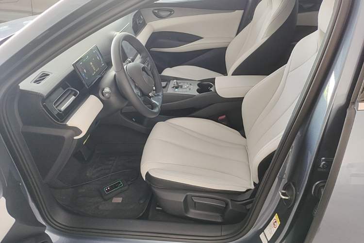 Used BYD Seal 06 New Energy 2024 DM-i 80KM Luxury Model Left Front Seat