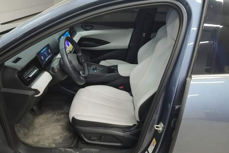 Used BYD Seal 06 New Energy 2024 DM-i 120KM Prestige Model Left Front Seat