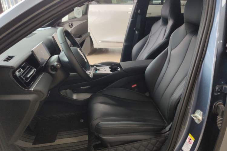 Used BYD Seal 06 New Energy 2024 DM-i 80KM Prestige Model Left Front Seat