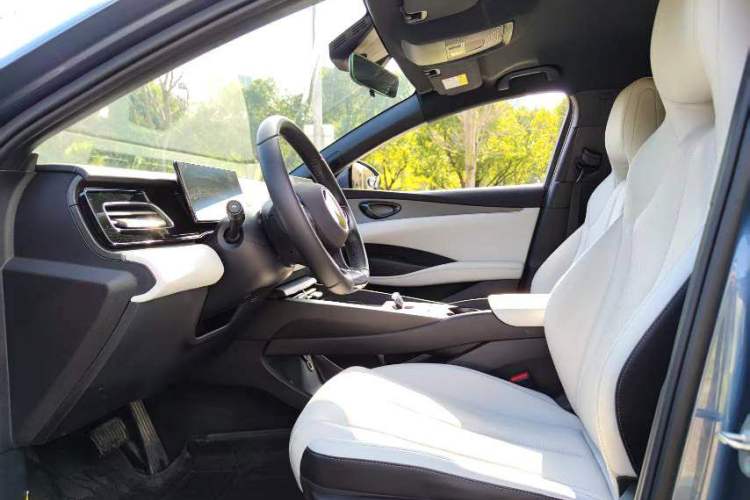 Used BYD Seal 06 New Energy 2024 DM-i 80KM Luxury Model Left Front Seat