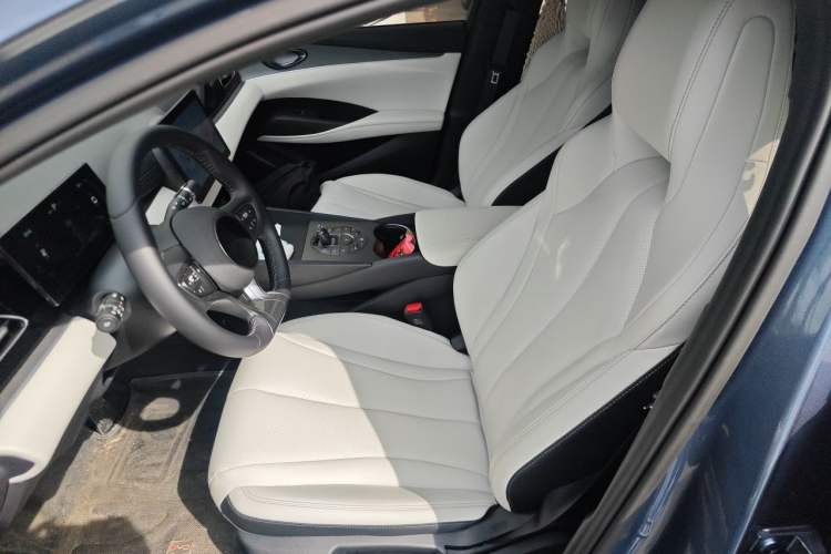 Used BYD Seal 06 New Energy 2024 DM-i 80KM Luxury Model Left Front Seat