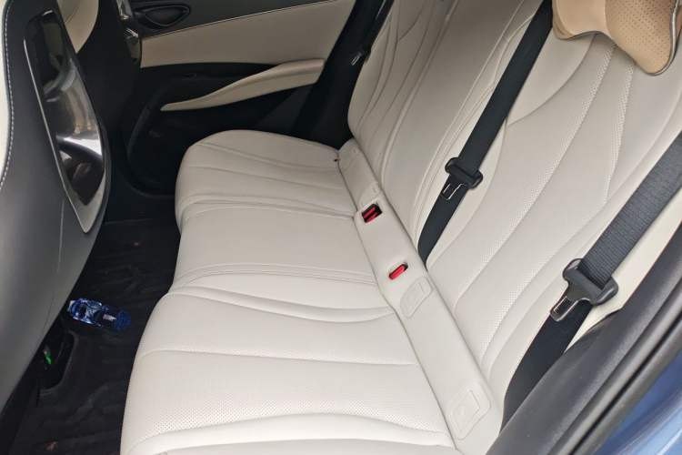 Used BYD Seal 06 New Energy 2024 DM-i 120KM Prestige Model Left Rear Seat