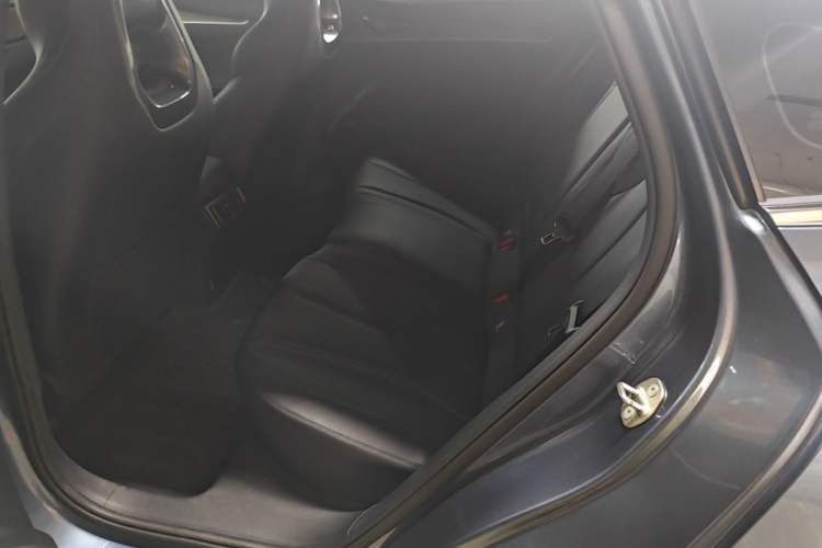Used BYD Seal 06 New Energy 2024 DM-i 120KM Luxury Model Left Rear Seat