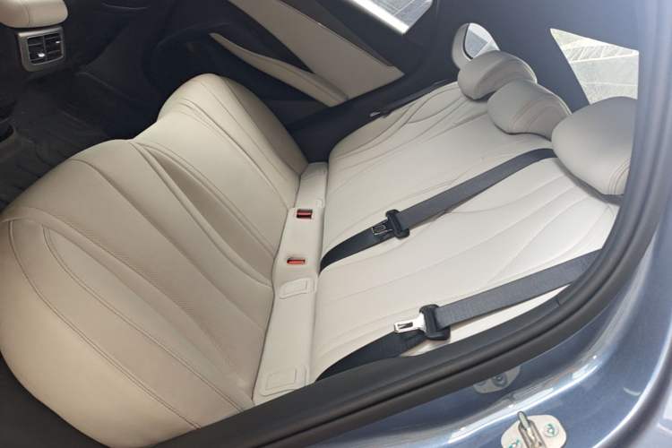 Used BYD Seal 06 New Energy 2024 DM-i 80KM Luxury Model Left Rear Seat