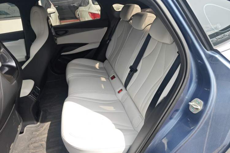 Used BYD Seal 06 New Energy 2024 DM-i 80KM Luxury Model Left Rear Seat
