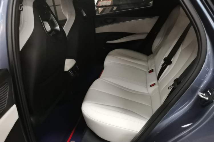 Used BYD Seal 06 New Energy 2024 DM-i 120KM Prestige Model Left Rear Seat