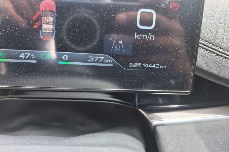Used BYD Seal 06 New Energy 2024 DM-i 120KM Flagship Model Odometer Close Up