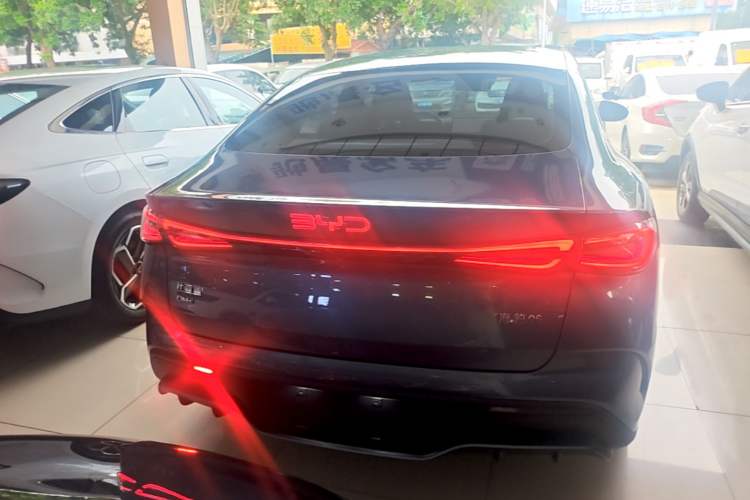 Used BYD Seal 06 New Energy 2024 DM-i 120KM Flagship Model Rear