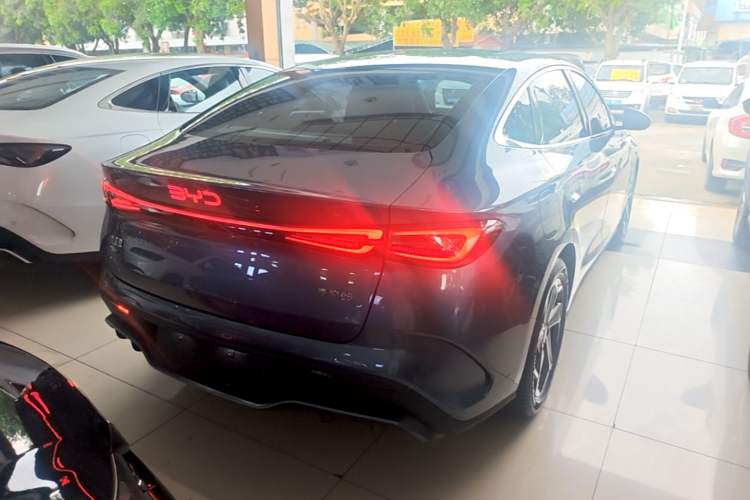 Used BYD Seal 06 New Energy 2024 DM-i 120KM Flagship Model Rear Right 45 Deg