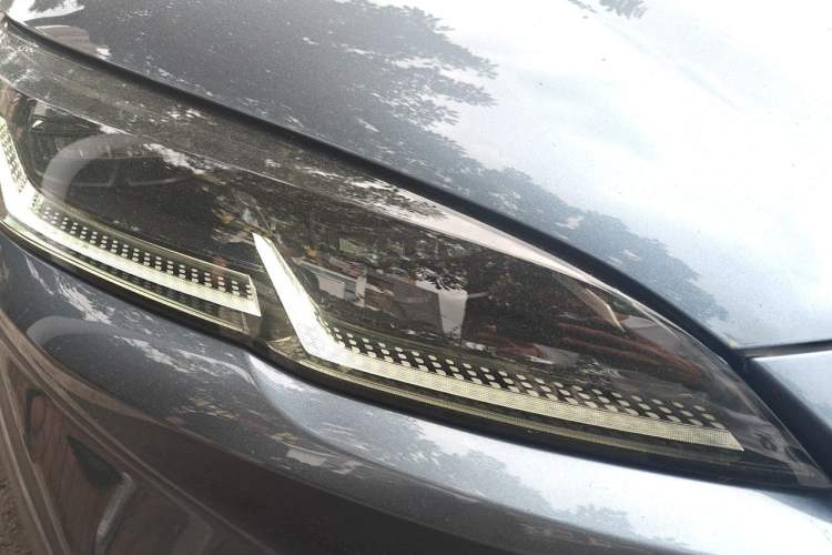 Used BYD Seal 06 New Energy 2024 DM-i 120KM Flagship Model Right Front Headlight