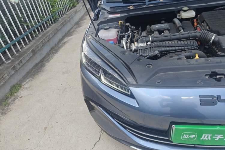 Used BYD Seal 06 New Energy 2024 DM-i 80KM Prestige Model Right Front Headlight