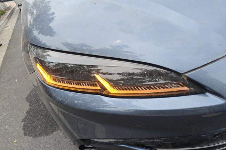Used BYD Seal 06 New Energy 2024 DM-i 120KM Prestige Model Right Front Headlight