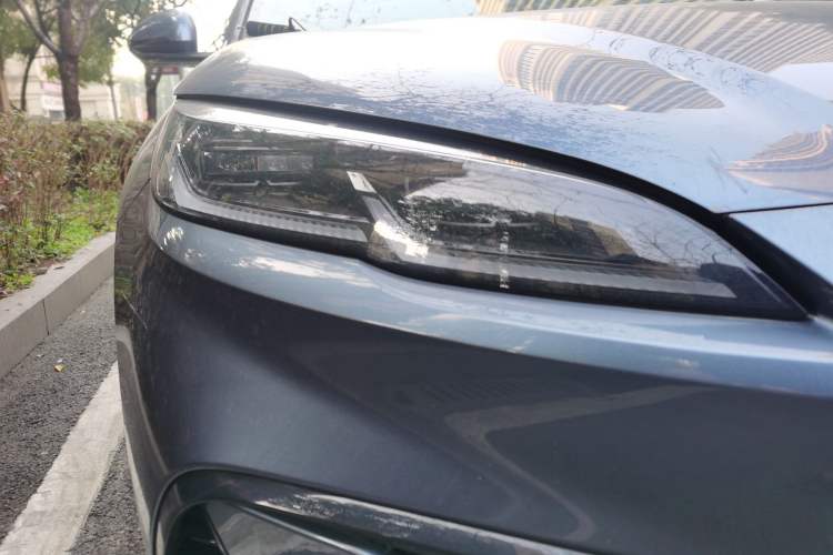 Used BYD Seal 06 New Energy 2024 DM-i 120KM Prestige Model Right Front Headlight