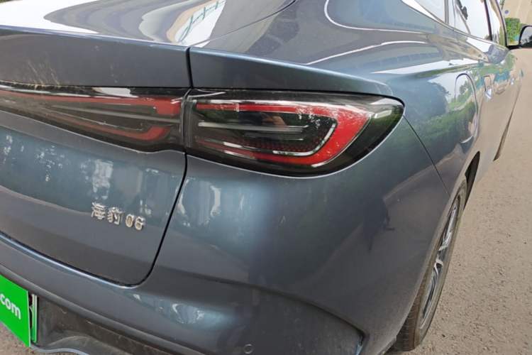 Used BYD Seal 06 New Energy 2024 DM-i 120KM Prestige Model Right Rear Taillight