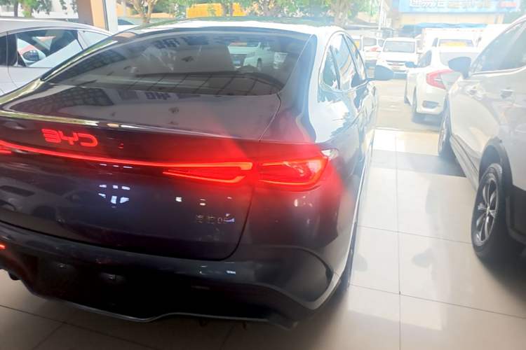 Used BYD Seal 06 New Energy 2024 DM-i 120KM Flagship Model Right Rear Taillight