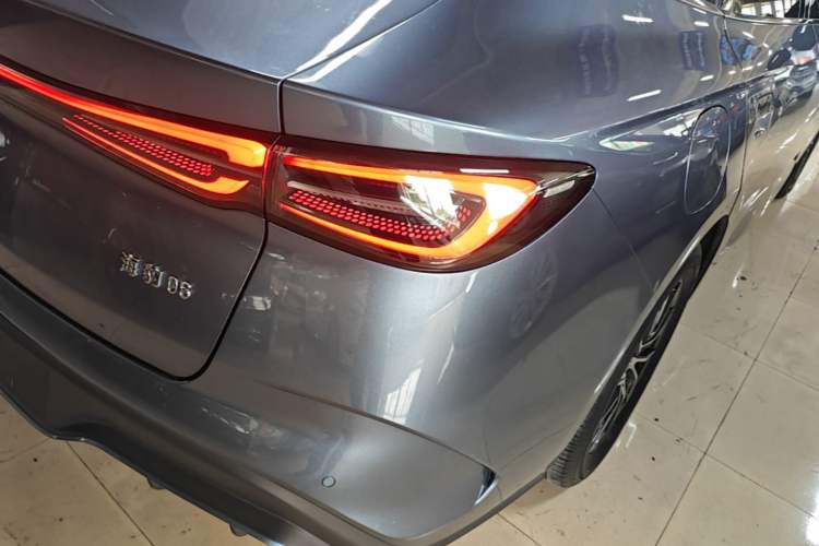 Used BYD Seal 06 New Energy 2024 DM-i 120KM Luxury Model Right Rear Taillight