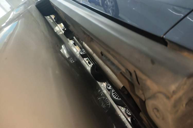 Used BYD Seal 06 New Energy 2024 DM-i 80KM Luxury Model Right Side Sill