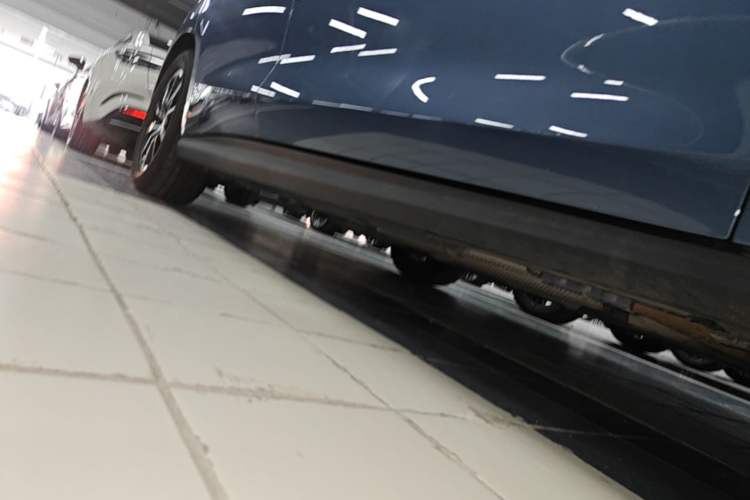 Used BYD Seal 06 New Energy 2024 DM-i 120KM Prestige Model Right Side Sill