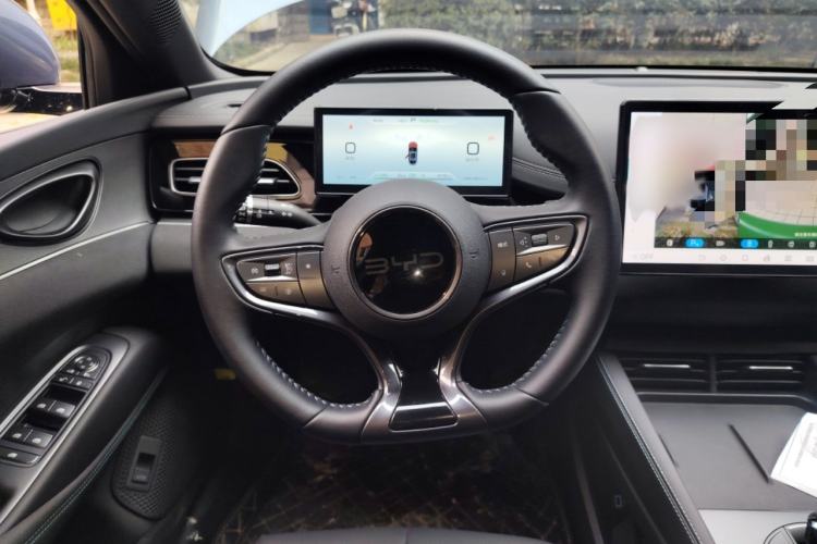 Used BYD Seal 06 New Energy 2024 DM-i 120KM Prestige Model Steering Wheel