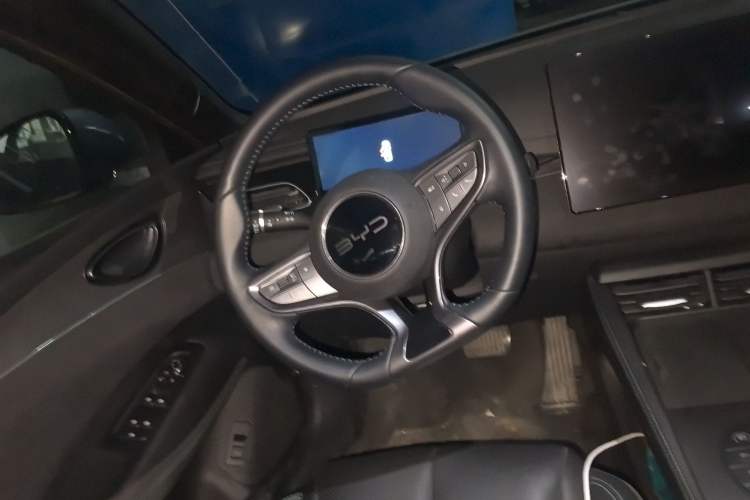 Used BYD Seal 06 New Energy 2024 DM-i 120KM Prestige Model Steering Wheel