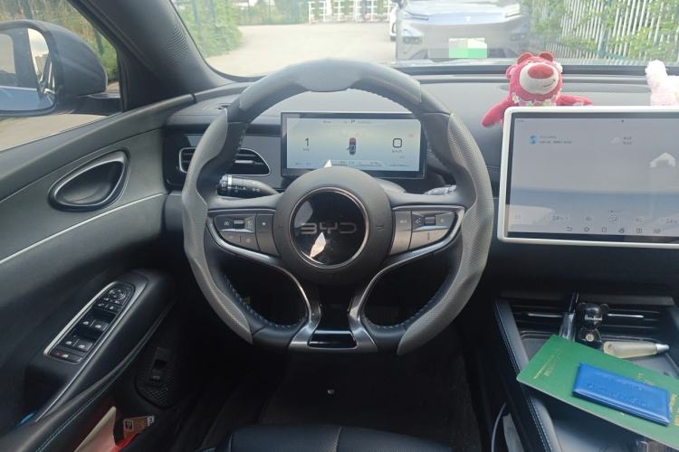 Used BYD Seal 06 New Energy 2024 DM-i 80KM Prestige Model Steering Wheel