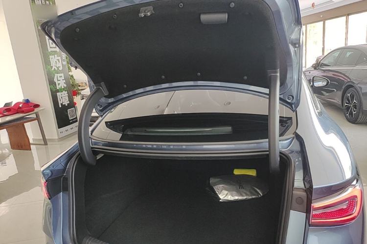 Used BYD Seal 06 New Energy 2024 DM-i 80KM Luxury Model Trunk