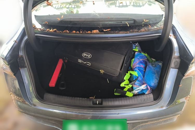 Used BYD Seal 06 New Energy 2024 DM-i 80KM Prestige Model Trunk