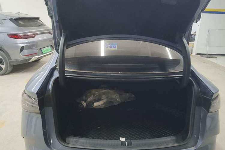 Used BYD Seal 06 New Energy 2024 DM-i 120KM Prestige Model Trunk