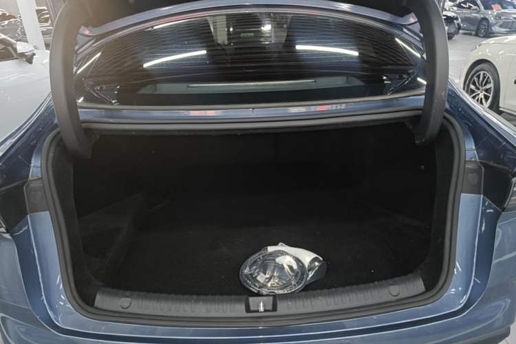Used BYD Seal 06 New Energy 2024 DM-i 120KM Prestige Model Trunk