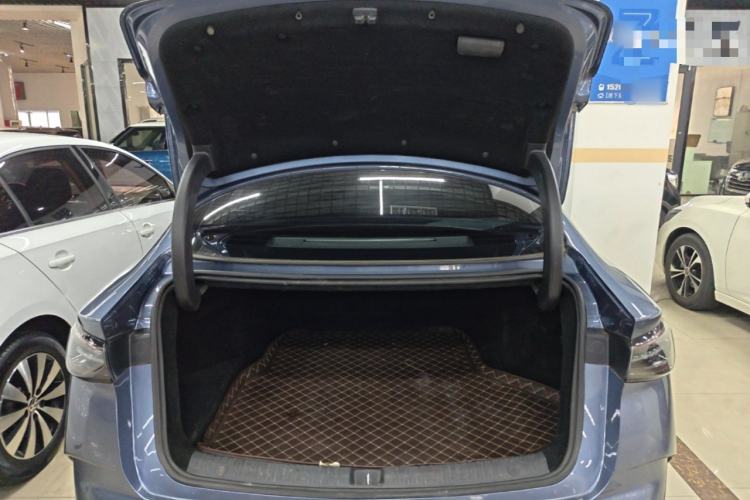 Used BYD Seal 06 New Energy 2024 DM-i 80KM Luxury Model Trunk