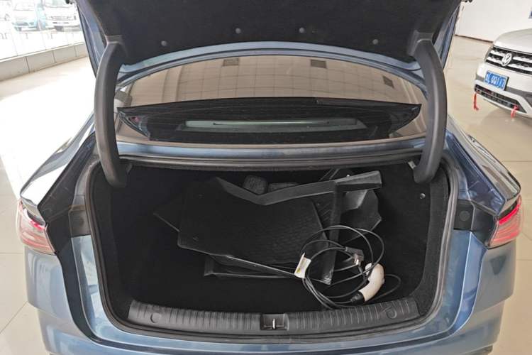 Used BYD Seal 06 New Energy 2024 DM-i 80KM Prestige Model Trunk