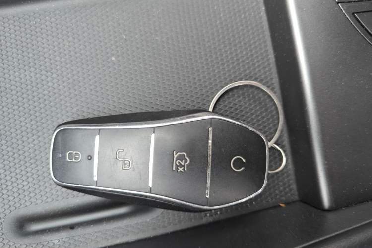 Used BYD Seal 06 New Energy 2024 DM-i 120KM Prestige Model Vehicle Key