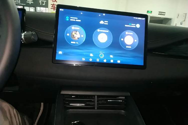 Used BYD Seal 06 New Energy 2024 DM-i 80KM Prestige Model Audio And AC Panel