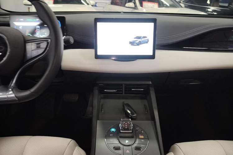 Used BYD Seal 06 New Energy 2024 DM-i 80KM Luxury Model Audio And AC Panel