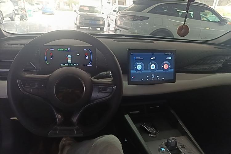 Used BYD Seal 06 New Energy 2024 DM-i 80KM Luxury Model Center Console