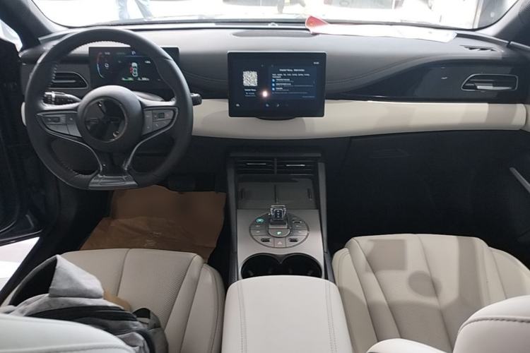 Used BYD Seal 06 New Energy 2024 DM-i 80KM Luxury Model Center Console