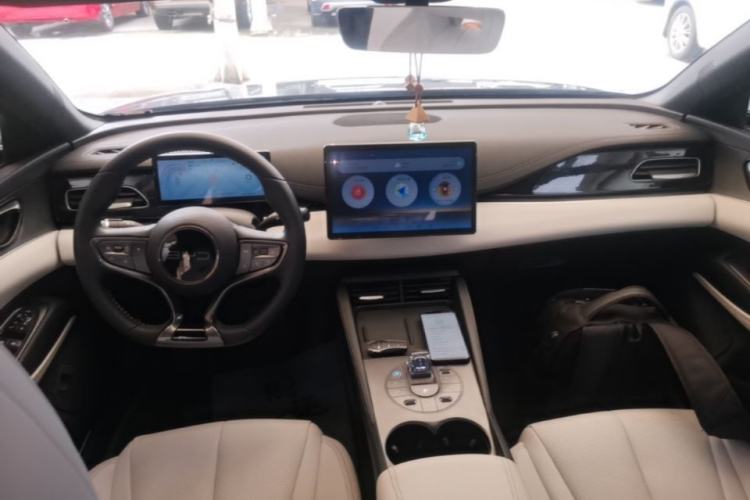 Used BYD Seal 06 New Energy 2024 DM-i 80KM Prestige Model Center Console