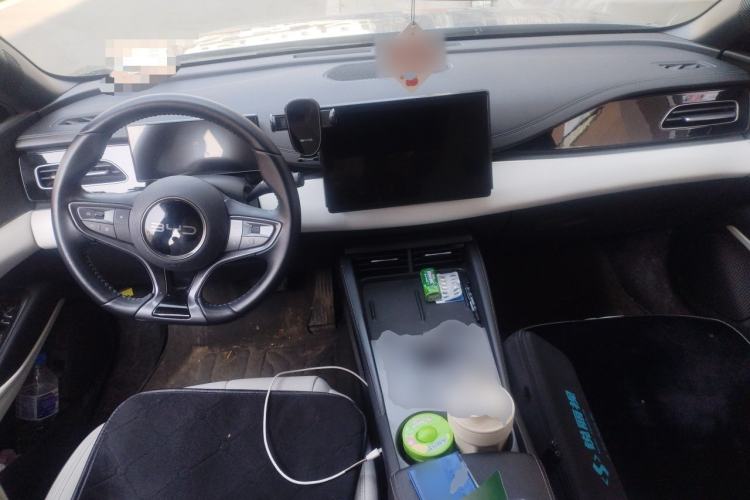 Used BYD Seal 06 New Energy 2024 DM-i 80KM Prestige Model Center Console