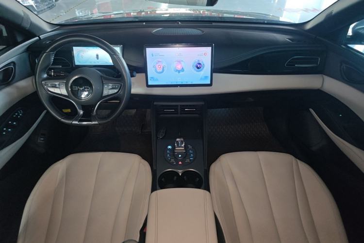 Used BYD Seal 06 New Energy 2024 DM-i 120KM Prestige Model Center Console