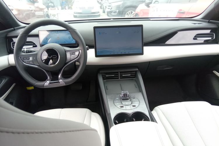Used BYD Seal 06 New Energy 2024 DM-i 80KM Prestige Model Center Console