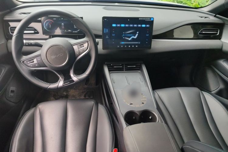 Used BYD Seal 06 New Energy 2024 DM-i 80KM Prestige Model Center Console