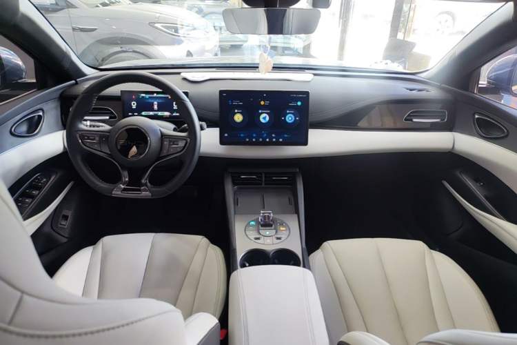 Used BYD Seal 06 New Energy 2024 DM-i 80KM Prestige Model Center Console