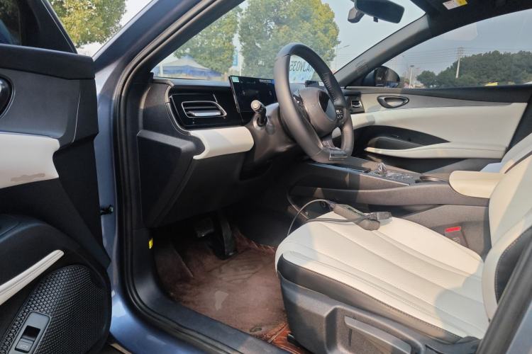 Used BYD Seal 06 New Energy 2024 DM-i 80KM Luxury Model Driver Seat