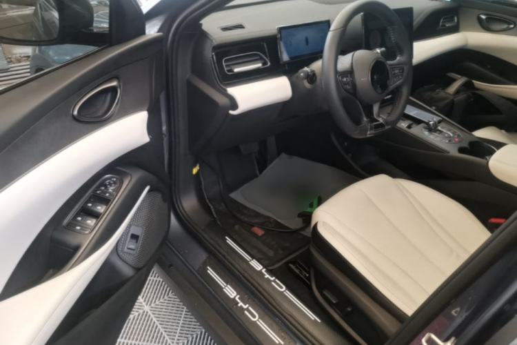 Used BYD Seal 06 New Energy 2024 DM-i 80KM Prestige Model Driver Seat