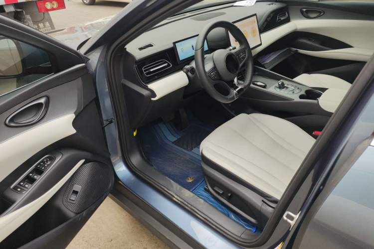Used BYD Seal 06 New Energy 2024 DM-i 120KM Prestige Model Driver Seat